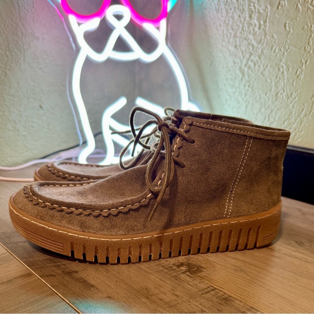 Comfortiva Align Womens Olive Boots